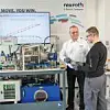 Bosch Rexroth bietet Hydraulikern ein Training speziell für den Umgang mit der Axialkolbenpumpe an.