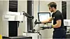 Das Werkzeugausgabesystem UNIBASE-M sowie zwei UNISET Einstellgeräte von Mapal sichern die stetige Verfügbarkeit aller benötigten Werkzeuge für die gesamte Produktion.